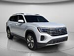 Used 2026 Volkswagen Atlas 2.0T SE W/TECHNOLOGY FWD in DAVIE, FLORIDA (Photo 8)