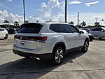 Used 2026 Volkswagen Atlas 2.0T SE W/TECHNOLOGY FWD in DAVIE, FLORIDA (Photo 6)