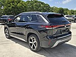 Used 2026 Volkswagen Tiguan SE FWD in DAVIE, FLORIDA (Photo 8)