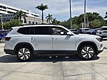 Used 2026 Volkswagen Atlas 2.0T SE W/TECHNOLOGY FWD in DAVIE, FLORIDA (Photo 5)