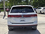 Used 2026 Volkswagen Atlas 2.0T SE W/TECHNOLOGY FWD in DAVIE, FLORIDA (Photo 6)
