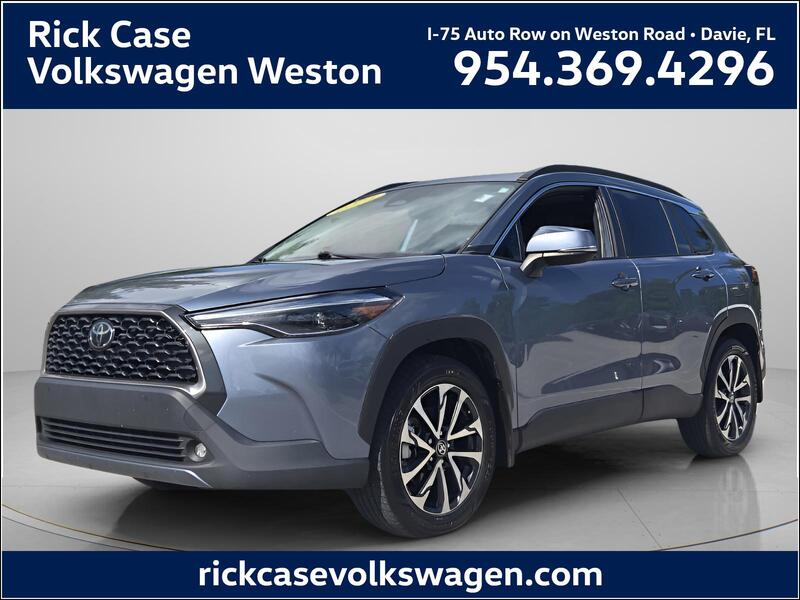 Used 2024 TOYOTA COROLLA CROSS XLE 2WD in DAVIE, FLORIDA