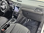 Used 2024 Volkswagen Tiguan 2.0T SE R-LINE BLACK 4MOTION in DAVIE, FLORIDA (Photo 17)