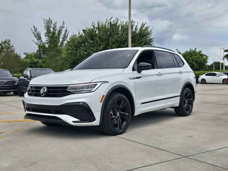 Used 2024 Volkswagen Tiguan 2.0T SE R-LINE BLACK 4MOTION in DAVIE, FLORIDA