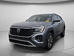 Used 2024 Volkswagen Atlas Cross Sport 2.0T SE FWD in DAVIE, FLORIDA (Photo 1)
