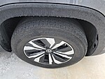 Used 2024 Volkswagen Atlas Cross Sport 2.0T SE FWD in DAVIE, FLORIDA (Photo 5)