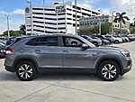 Used 2024 Volkswagen Atlas Cross Sport 2.0T SE FWD in DAVIE, FLORIDA (Photo 7)
