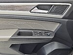 Used 2022 Volkswagen Atlas Cross Sport 2.0T SE 4MOTION in DAVIE, FLORIDA (Photo 28)