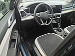 Used 2026 Volkswagen Taos SE FWD in DAVIE, FLORIDA (Photo 9)