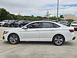 Used 2023 Volkswagen Jetta SE AUTO in DAVIE, FLORIDA (Photo 3)