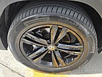 Used 2023 Volkswagen Atlas 3.6L V6 SEL R-LINE BLACK 4MOTION in DAVIE, FLORIDA (Photo 10)
