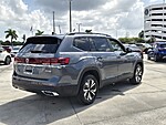 Used 2024 Volkswagen Atlas 2.0T SE FWD in DAVIE, FLORIDA (Photo 6)