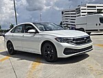 Used 2024 Volkswagen Jetta SE AUTO in DAVIE, FLORIDA (Photo 6)