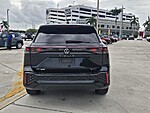 Used 2026 Volkswagen Tiguan SEL R-LINE TURBO 4MOTION in DAVIE, FLORIDA (Photo 5)