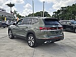 Used 2026 Volkswagen Atlas 2.0T SE W/TECHNOLOGY FWD in DAVIE, FLORIDA (Photo 4)