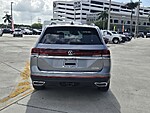 Used 2026 Volkswagen Atlas 2.0T SE W/TECHNOLOGY FWD in DAVIE, FLORIDA (Photo 5)