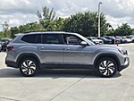 Used 2026 Volkswagen Atlas 2.0T SE W/TECHNOLOGY FWD in DAVIE, FLORIDA (Photo 7)
