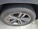Used 2021 Volkswagen Atlas 2021.5 3.6L V6 SE W/TECHNOLOGY R-LINE FWD in DAVIE, FLORIDA (Photo 8)