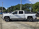Used 2017 CHEVROLET SILVERADO 1500 2WD CREW CAB 143.5