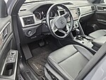 Used 2020 Volkswagen Atlas Cross Sport 3.6L V6 SE W/TECHNOLOGY FWD in DAVIE, FLORIDA (Photo 9)