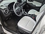 Used 2023 HYUNDAI KONA SEL AUTO FWD in DAVIE, FLORIDA (Photo 9)
