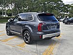 Used 2024 KIA TELLURIDE S FWD in DAVIE, FLORIDA (Photo 4)