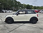 Used 2019 MINI HARDTOP 2 DOOR COOPER FWD in DAVIE, FLORIDA (Photo 3)
