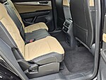 Used 2024 Volkswagen Atlas Cross Sport 2.0T SE FWD in DAVIE, FLORIDA (Photo 15)
