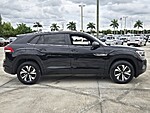 Used 2024 Volkswagen Atlas Cross Sport 2.0T SE FWD in DAVIE, FLORIDA (Photo 7)