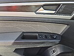 Used 2023 Volkswagen Atlas 3.6L V6 SE W/TECHNOLOGY FWD in DAVIE, FLORIDA (Photo 29)
