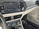 Used 2023 Volkswagen Jetta SE AUTO in DAVIE, FLORIDA (Photo 21)