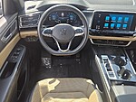 Used 2024 Volkswagen Atlas Cross Sport 2.0T SE W/TECHNOLOGY FWD in DAVIE, FLORIDA (Photo 13)