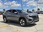 Used 2024 Volkswagen Atlas Cross Sport 2.0T SE W/TECHNOLOGY FWD in DAVIE, FLORIDA (Photo 8)