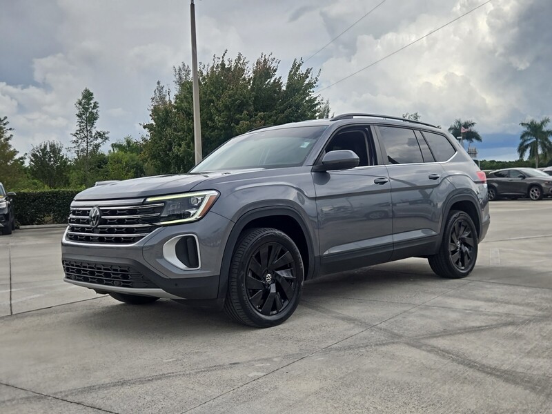 Used 2024 Volkswagen Atlas 2.0T SE W/TECHNOLOGY FWD in DAVIE, FLORIDA