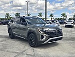 Used 2025 Volkswagen Atlas 2.0T PEAK EDITION 4MOTION in DAVIE, FLORIDA (Photo 8)