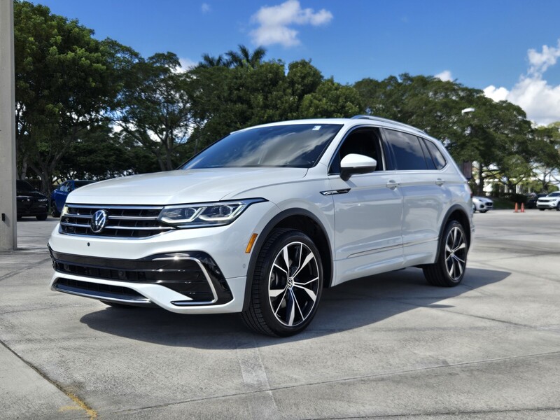 Used 2024 Volkswagen Tiguan 2.0T SEL R-LINE 4MOTION in DAVIE, FLORIDA