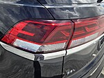 Used 2024 Volkswagen Atlas Cross Sport 2.0T SEL 4MOTION in DAVIE, FLORIDA (Photo 7)