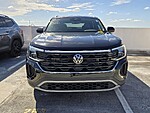 Used 2024 Volkswagen Atlas Cross Sport 2.0T SE W/TECHNOLOGY FWD in DAVIE, FLORIDA (Photo 3)