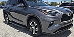 Used 2022 TOYOTA HIGHLANDER XLE in STUART, FLORIDA