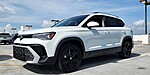 New 2025 Volkswagen Taos SE FWD in DAVIE, FLORIDA
