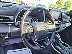 Used 2021 TOYOTA HIGHLANDER XSE in ANTIOCH, ILLINOIS (Photo 10)