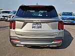 Used 2025 KIA SORENTO HYBRID EX in ANTIOCH, ILLINOIS (Photo 7)