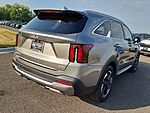 Used 2025 KIA SORENTO HYBRID EX in ANTIOCH, ILLINOIS (Photo 8)