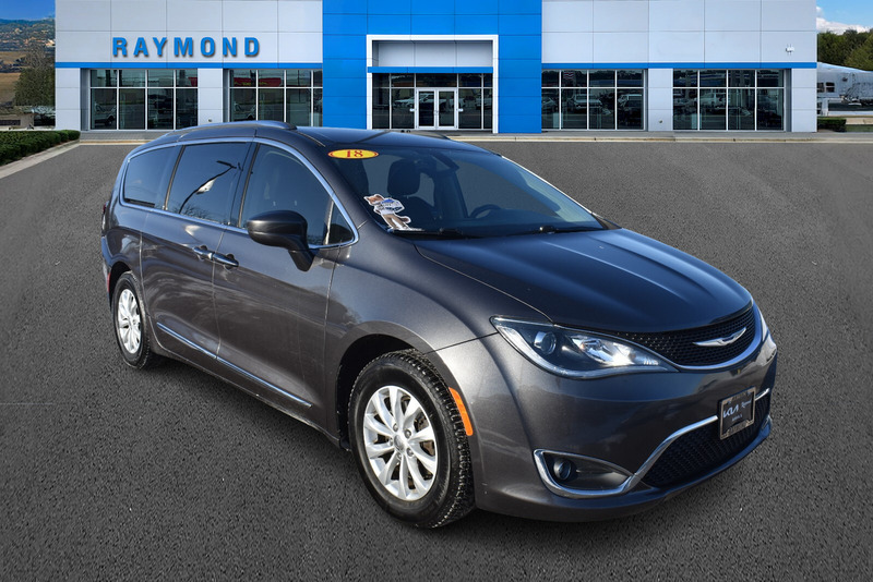 Used 2018 CHRYSLER PACIFICA TOURING L in ANTIOCH, ILLINOIS