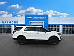 Used 2017 FORD EXPLORER XLT in ANTIOCH, ILLINOIS (Photo 2)