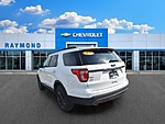 Used 2017 FORD EXPLORER XLT in ANTIOCH, ILLINOIS (Photo 5)