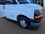 Used 2021 CHEVROLET EXPRESS 4500 SERIES in ANTIOCH, ILLINOIS (Photo 2)