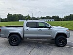 Used 2018 TOYOTA TACOMA TRD SPORT DOUBLE CAB 5' BED V6 4X4 AT in GREENVILLE, SOUTH CAROLINA (Photo 4)