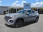 Used 2026 Volkswagen Atlas Cross Sport 2.0T SE W/TECHNOLOGY in JACKSONVILLE, FLORIDA (Photo 8)