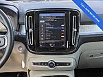 Used 2019 VOLVO XC40 MOMENTUM in JACKSONVILLE, FLORIDA (Photo 19)